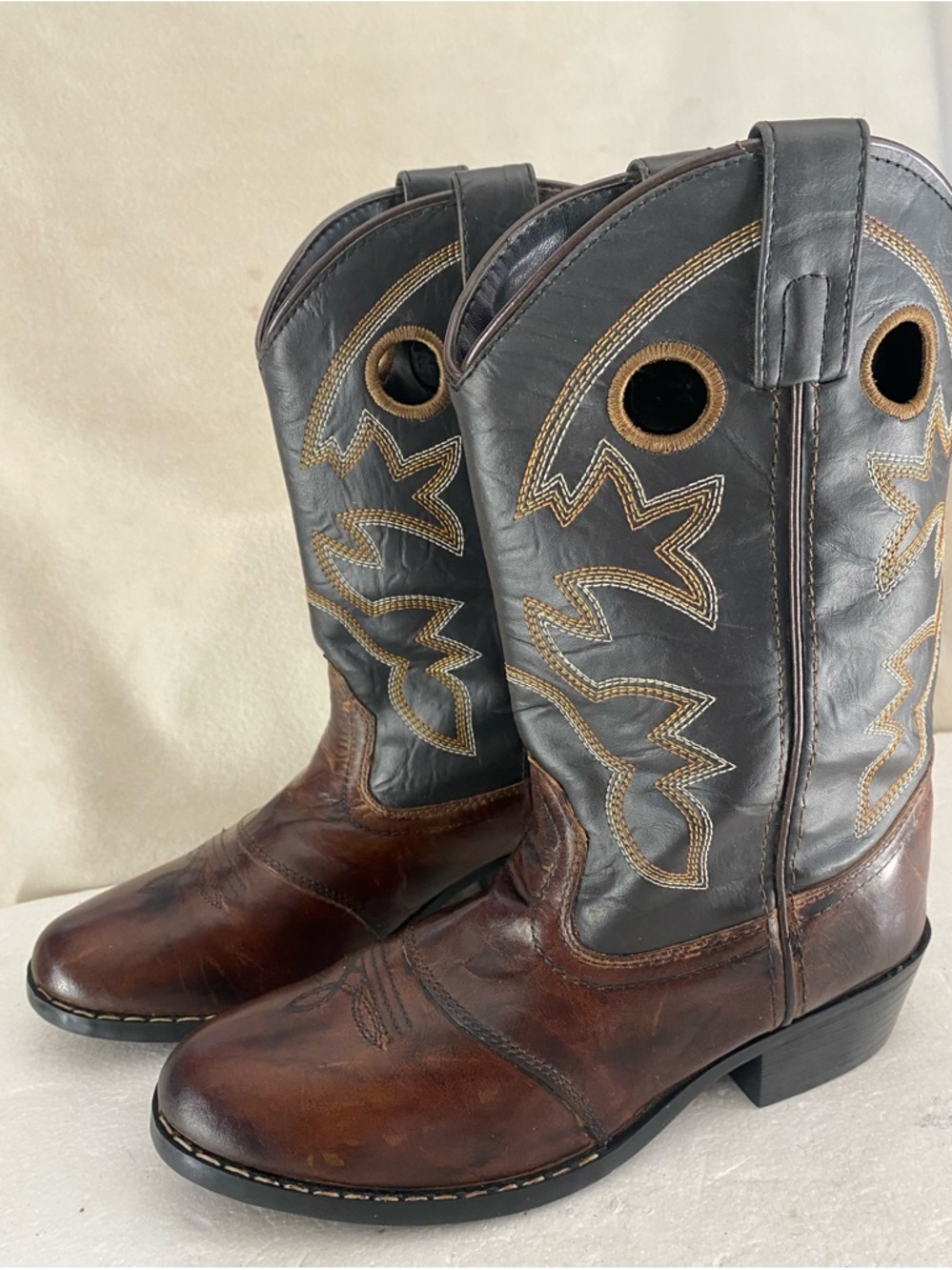 CODY JAMES Women’s Size 5-D Leather Western Pull-On Boots